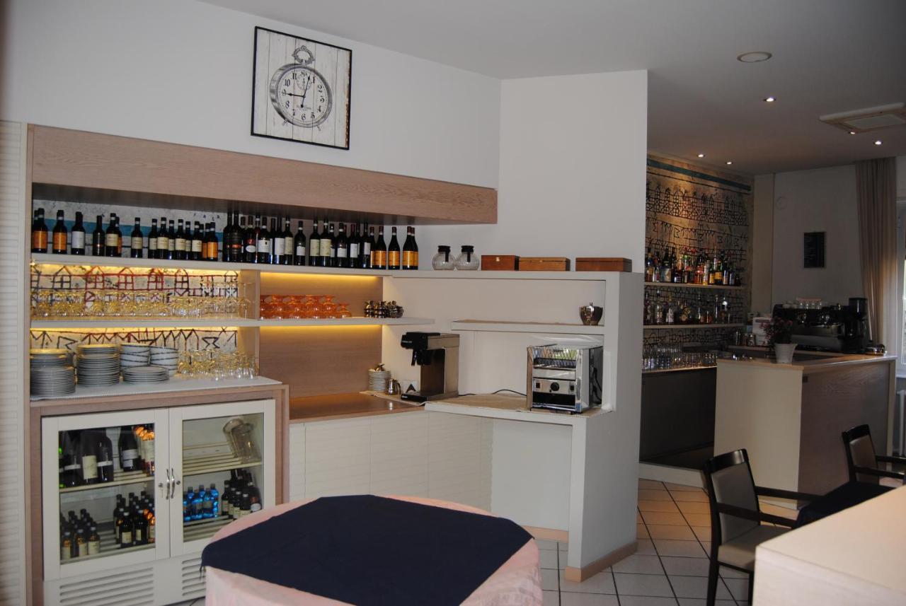 蒙托克别墅酒店 斯特雷萨 外观 照片